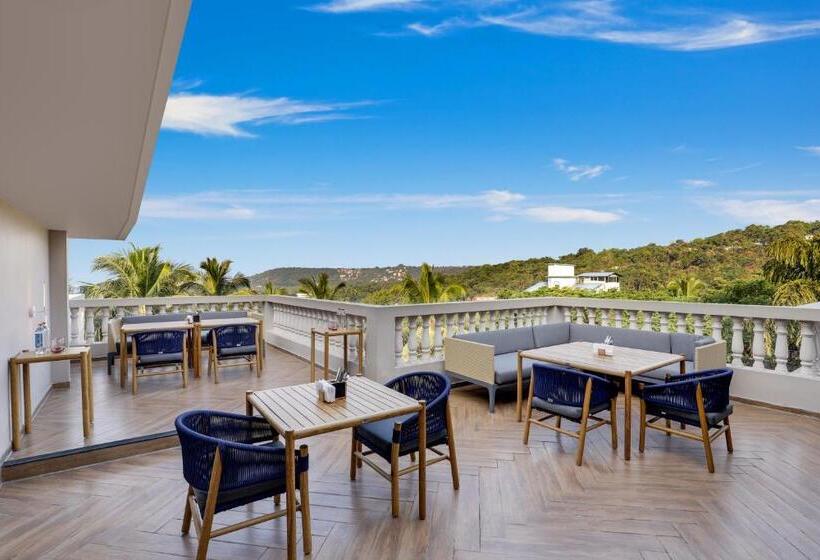 리조트 Grand Mercure Goa Candolim