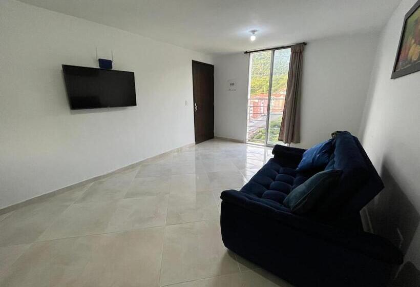 Apartahotel Santorini Club   Bed & Coffee