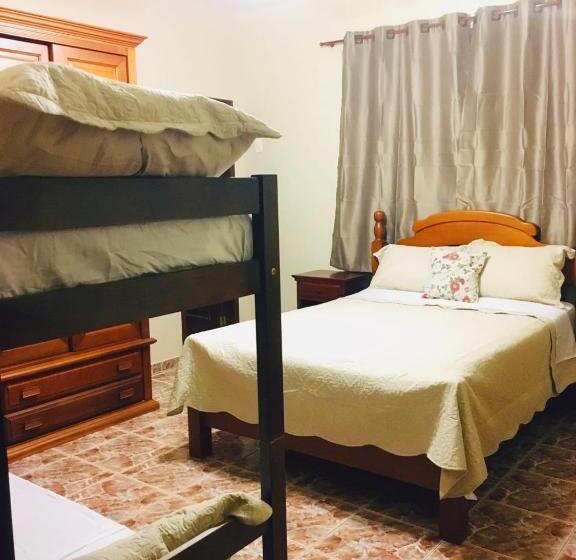 مبيت وإفطار Hostel Dos Gringos
