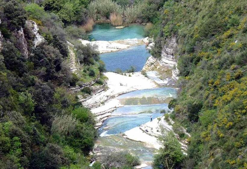 تختخواب و صبحانه Il Sogno Quadrupla
