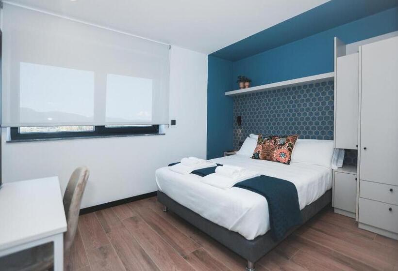 هتل Alma Candida 22