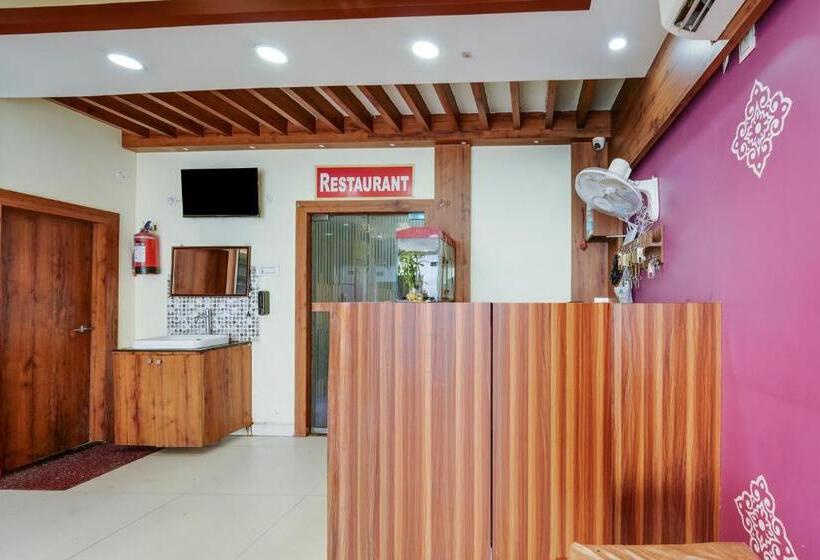 Отель Collection O Gitanjali & Restaurant