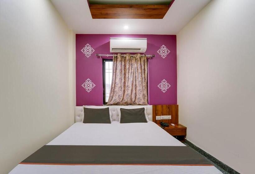 Отель Collection O Gitanjali & Restaurant