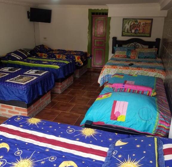 هتل Finca Villa Yuliana