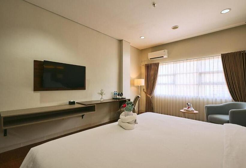 هتل Horison Tc Upi Serang