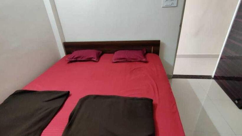 ホテル Oyo 81182 Aashirvaad Lodge