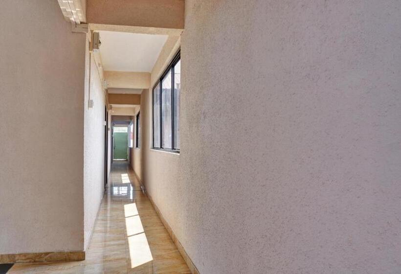 فندق Oyo Flagship Shri Sai Lodging