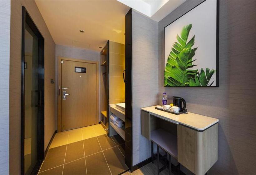 Отель Thank Inn Plus Xinyang Gushi Liaocheng Avenue