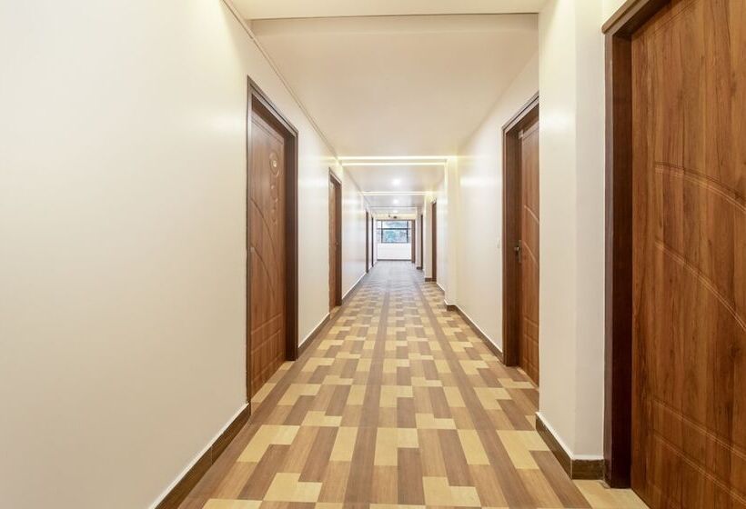 هتل Treebo Elite Plaza, 700 Mtrs From Madikeri Fort