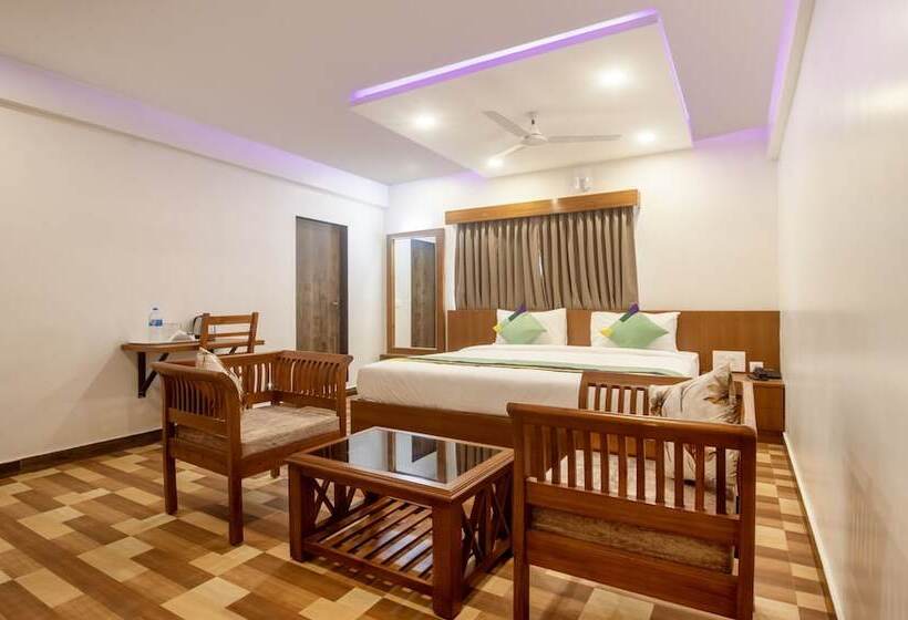 هتل Treebo Elite Plaza, 700 Mtrs From Madikeri Fort