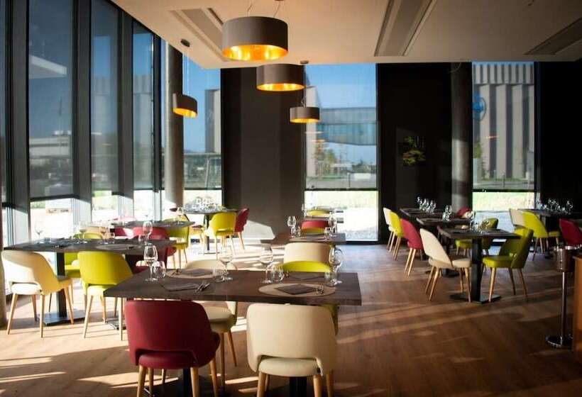 בית מלון כפרי Yparc Hôtel