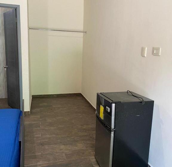 پانسیون 3. Habitación Doble Con Alberca