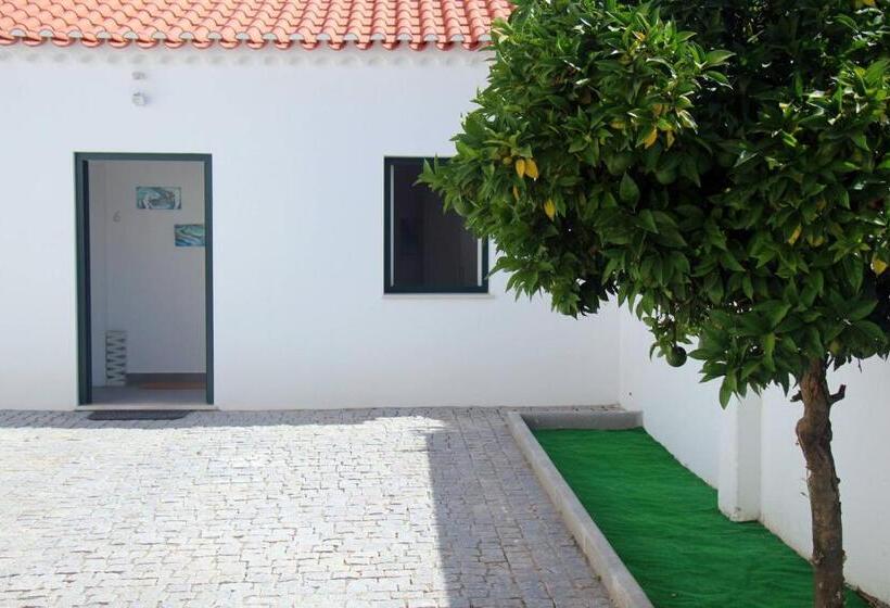 ペンション Inncork Guesthouse