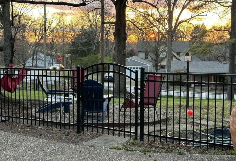 پانسیون Luxury Smart Bungalow