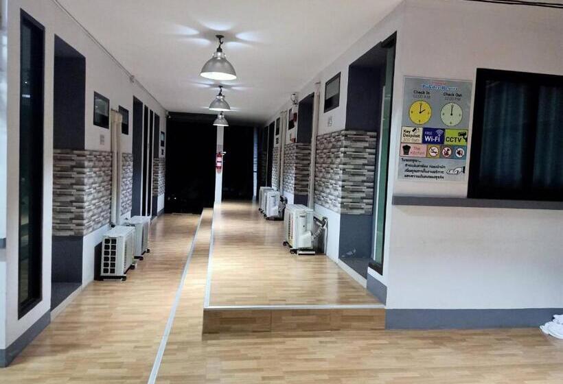 渡假胜地  เกาะช้างรักดี รีสอร์ท