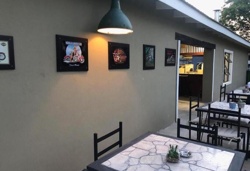 Colenso Lodge B&b