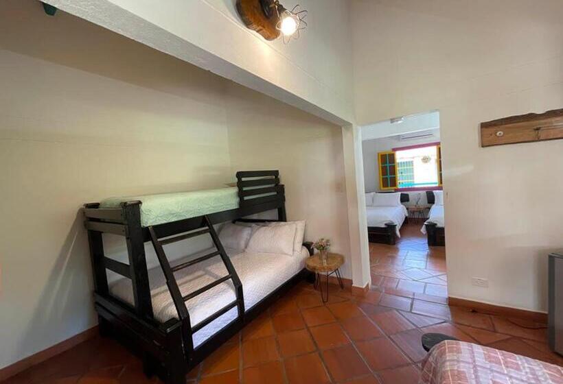 هتل El Remanso Complejo Ecoturistico