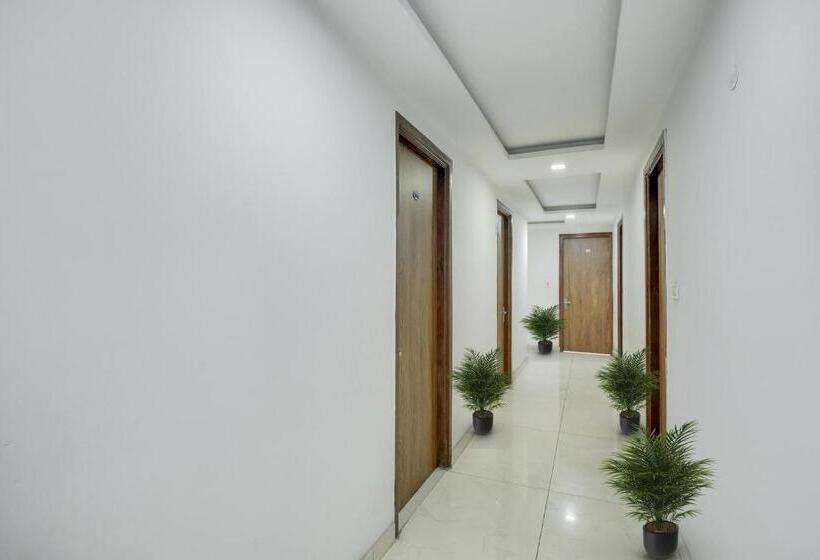 Hotel Flagship Makkar  S Rest Inn