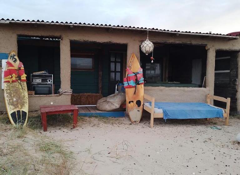 پانسیون Calavera Beach Hostel