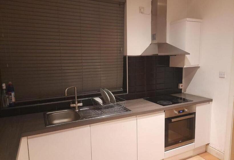 Пансион Modern Guest House