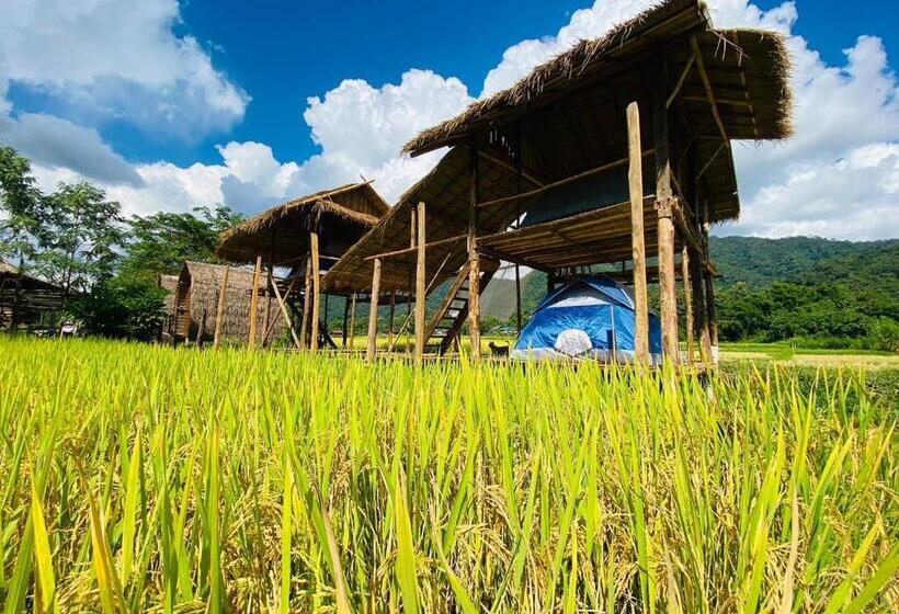 Курорт Panakluea Cottage & Crafts   พนาเกลือ