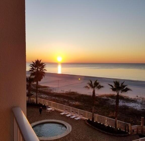 Windward Pointe   404   Amazing Views Huge Balcony 3 Bed