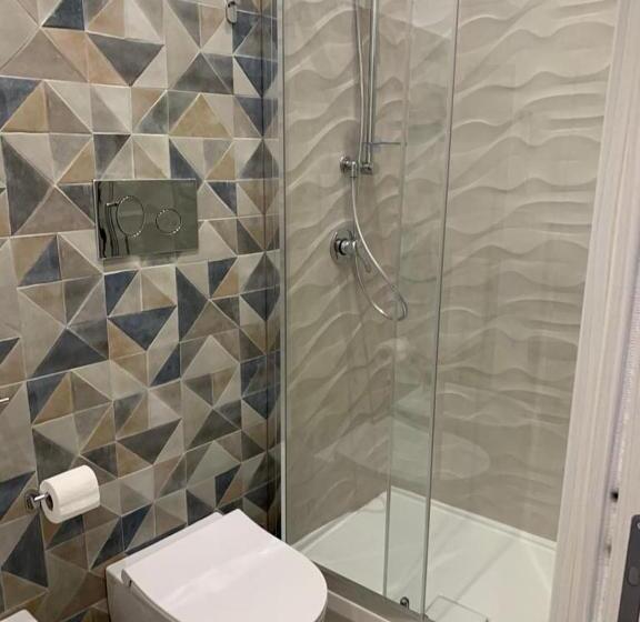 B&b Regina Charme Rooms