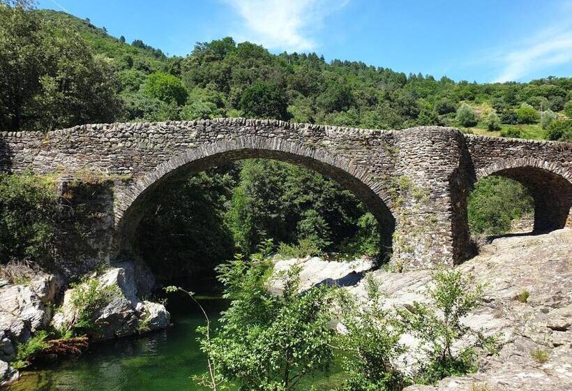 تختخواب و صبحانه Chambres D Hotes Du Mas De La Corniche