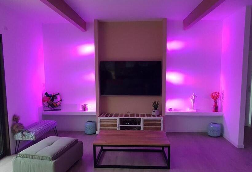 تختخواب و صبحانه Chambres D Hotes Du Mas De La Corniche