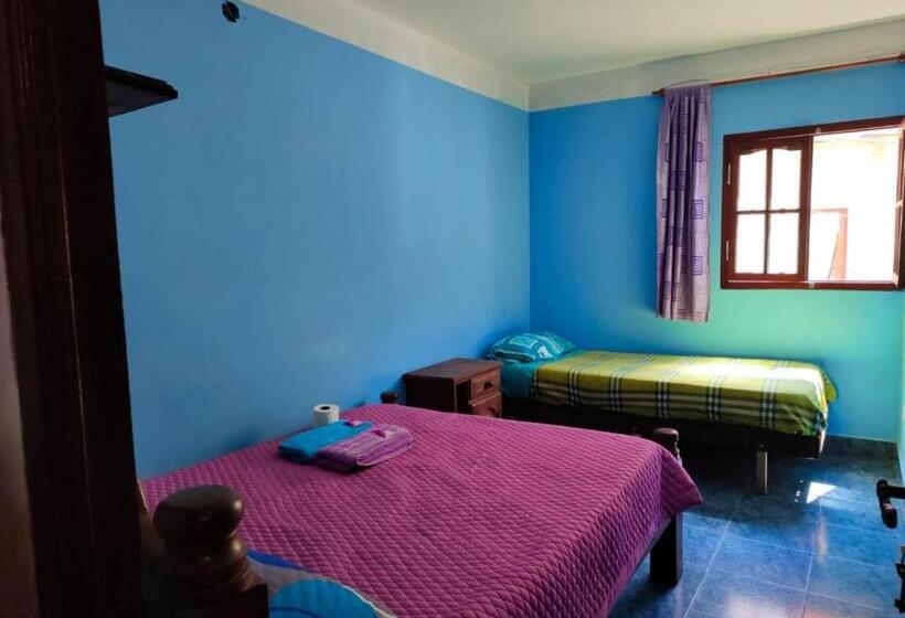 تختخواب و صبحانه El Refugio