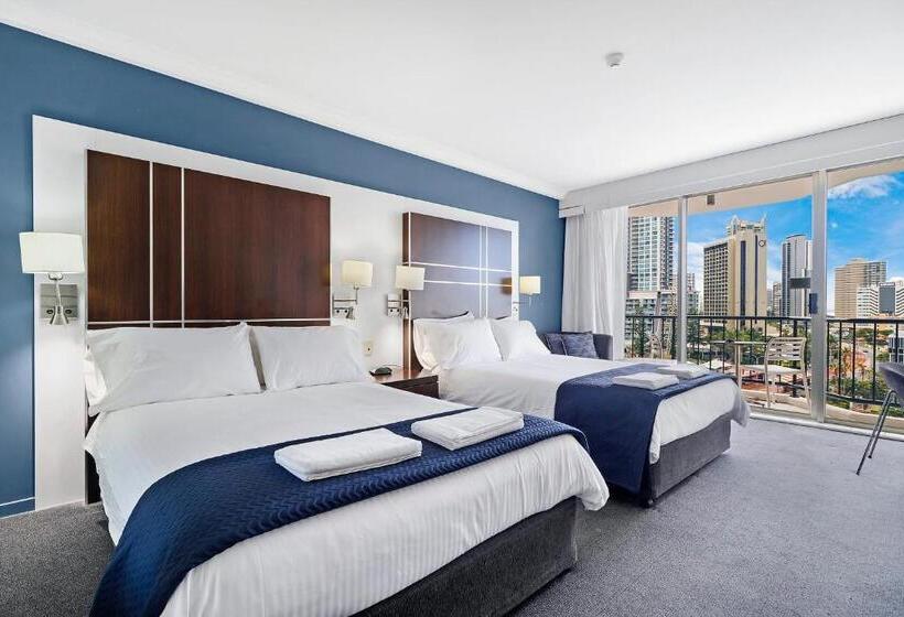 تختخواب و صبحانه Stunning 1br Apartment Minutes From The Sand   Fast Wifi & Spa