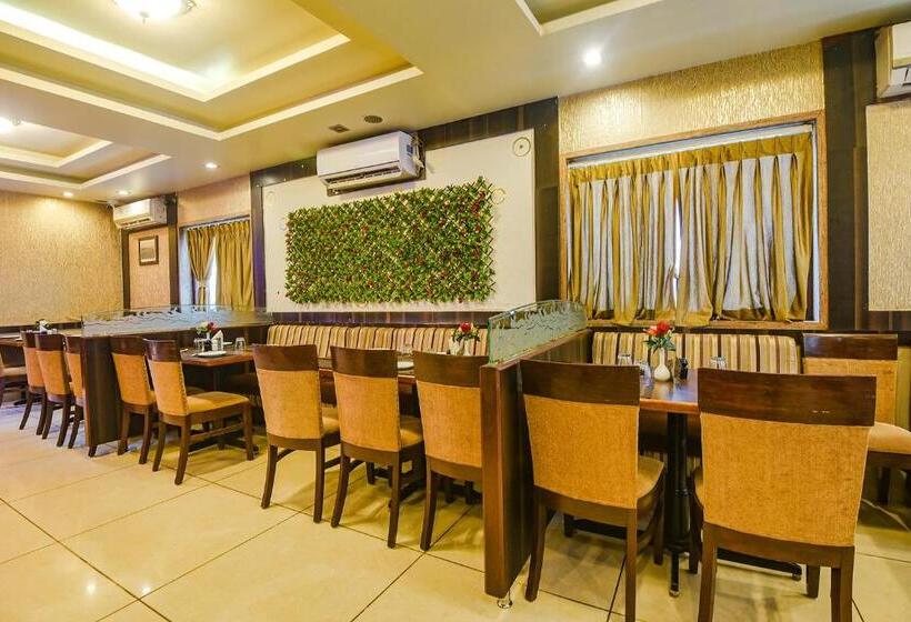 Fabhotel Shakti Palace   Nr Ponda
