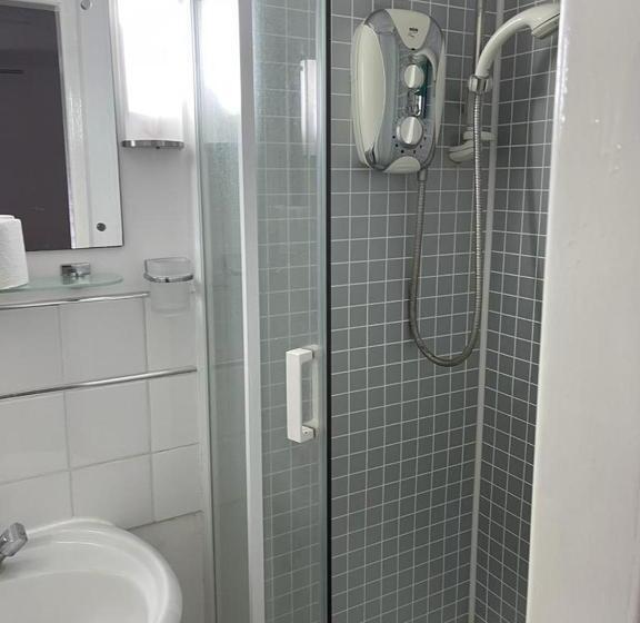 فنادق الكبسولة Alder En Suite Self Catering With Private Shower 3