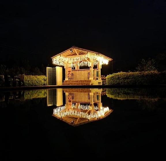 هتل Puerta Del Cafe