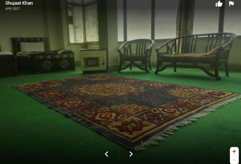 هتل Sharjah