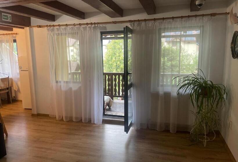 پانسیون Casa Maria Moieciu C