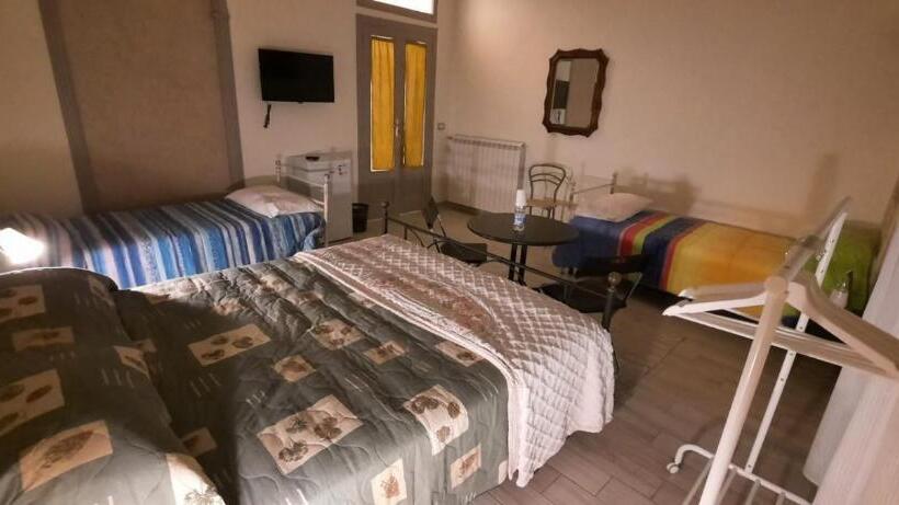 بنسيون Le Stanze Di Ginevra 2 Santa Maria A Vico