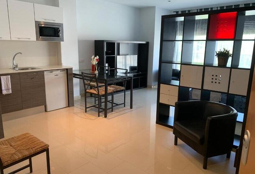 پانسیون Room In Lodge   Beautiful And Cozy Loft In The Center, Maryha Loft