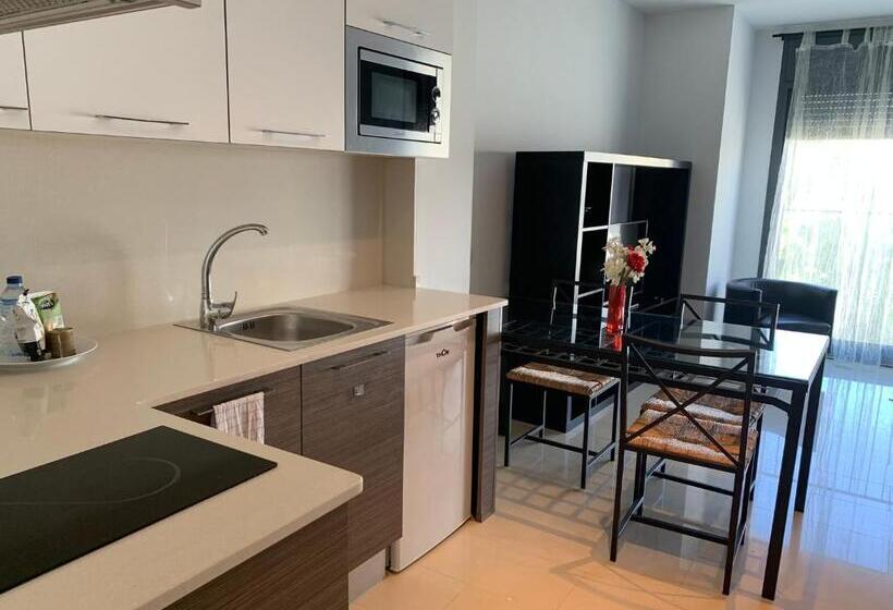 پانسیون Room In Lodge   Beautiful And Cozy Loft In The Center, Maryha Loft