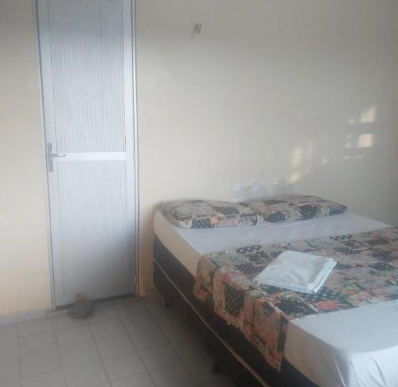 Pousada E Hostel Lua De Tomate