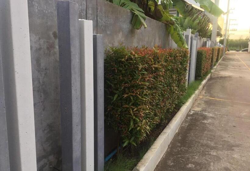 هاستل Home Rezidence Prachinburi