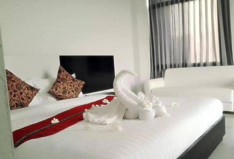 هاستل Home Rezidence Prachinburi