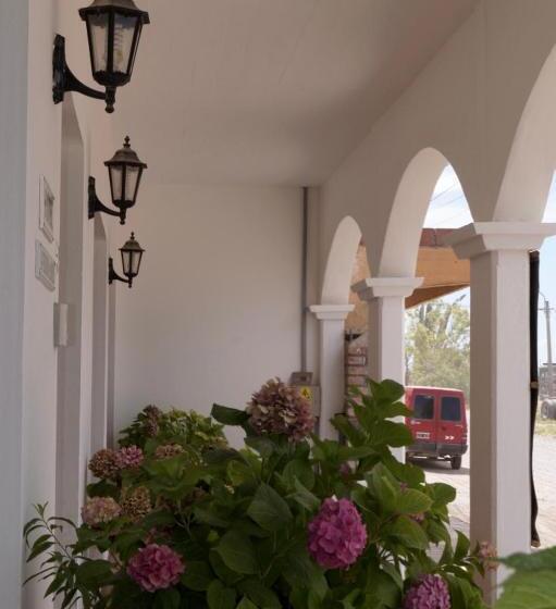 هاستل La Posada De Los Robles