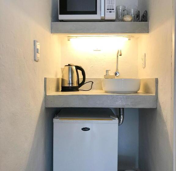 هاستل M A R ė A