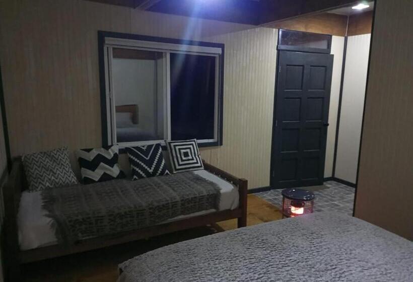 צימר Hostal La Minga