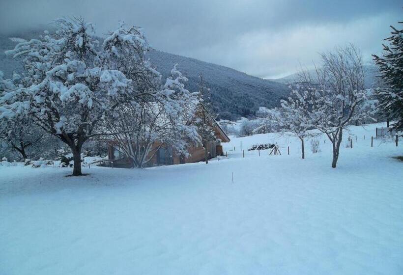 مبيت وإفطار La Buissonnière
