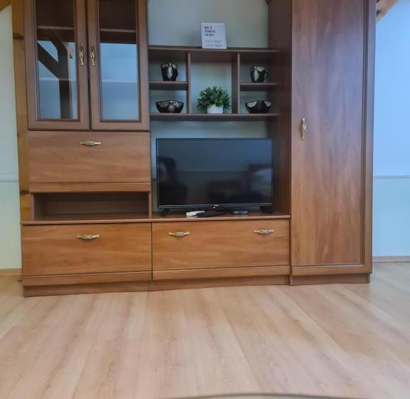 تختخواب و صبحانه Siesta