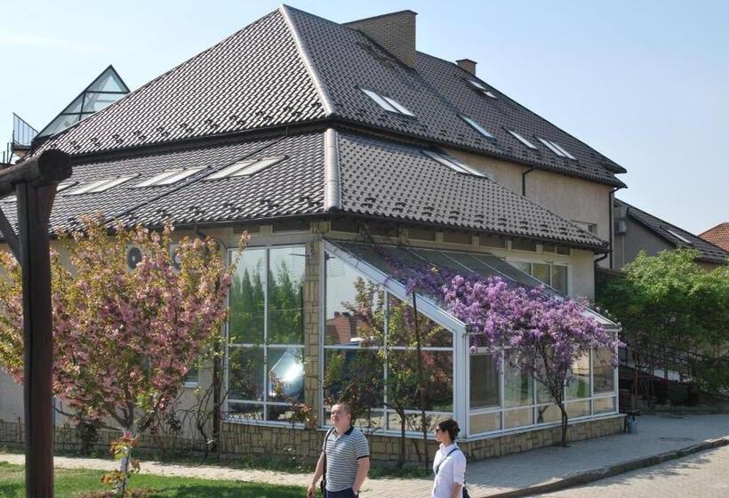 酒店 Guest House Uzhgorod
