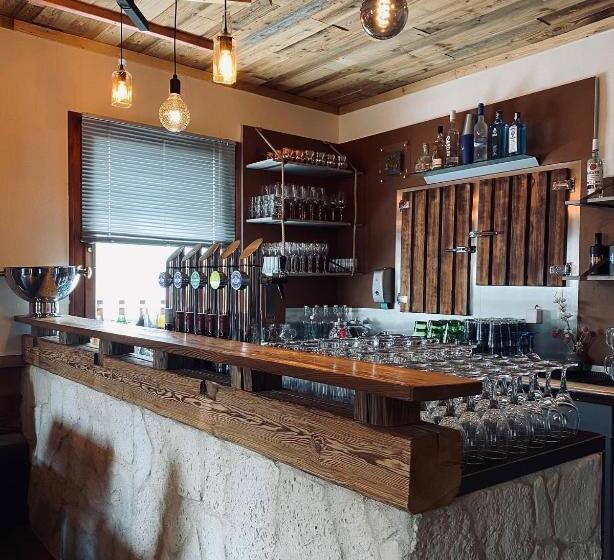 هتل Lieboch Living