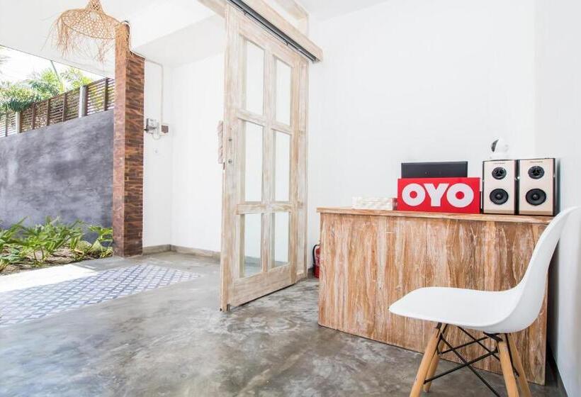 호텔 Oyo 2896 Uma Menuh Guest House